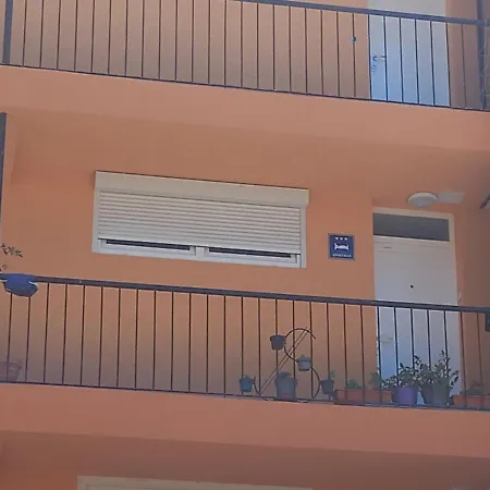 Bella * スプリト